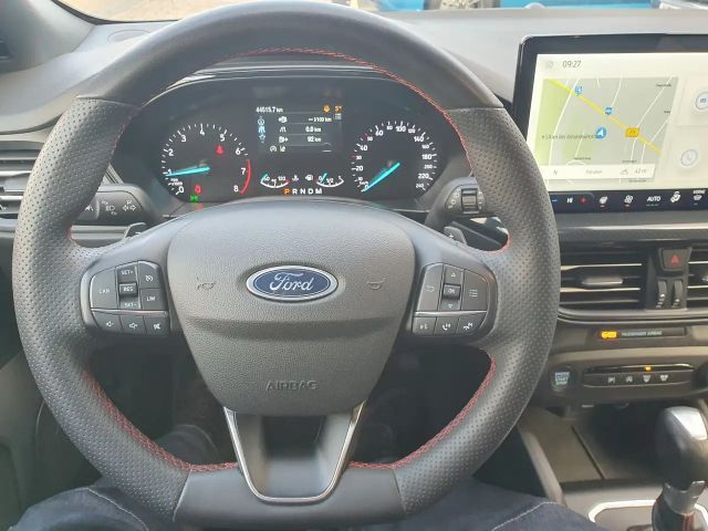 Ford Focus ST Line Wagon