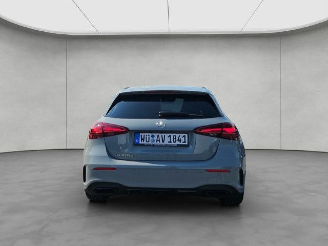 Mercedes-Benz A 180 A 180 d