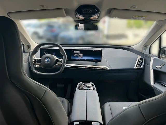 BMW iX xDrive40