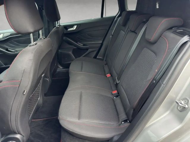 Ford Focus EcoBoost ST Line Wagon