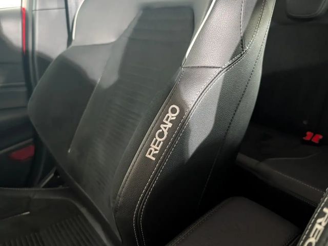 Ford Fiesta EcoBoost ST Line