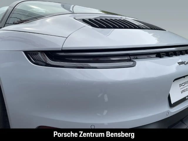 Porsche 992 4 Cabrio GTS Targa