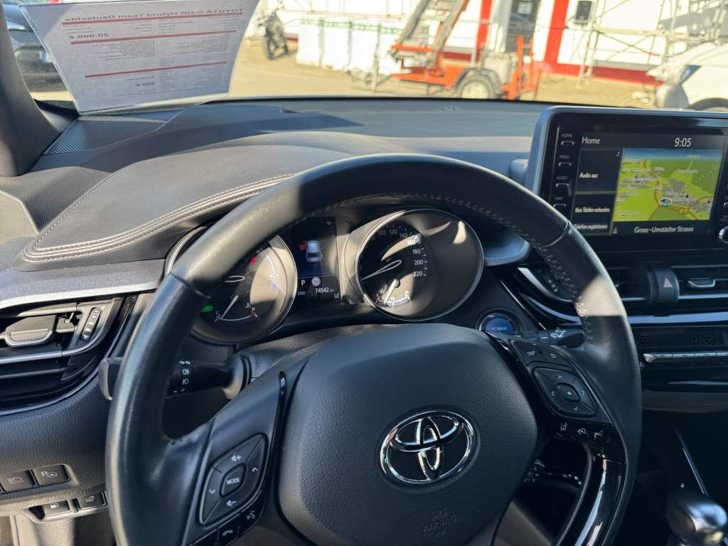 Toyota C-HR 5-deurs Plus