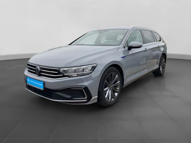 Volkswagen Passat GTE Variant