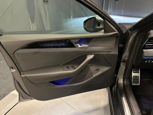 Volkswagen Passat 2.0 TDI R-Line Variant