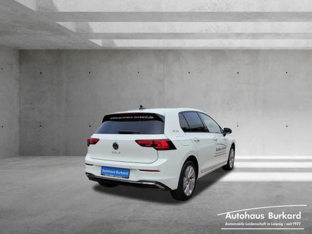 Volkswagen Golf 1.5 TSI