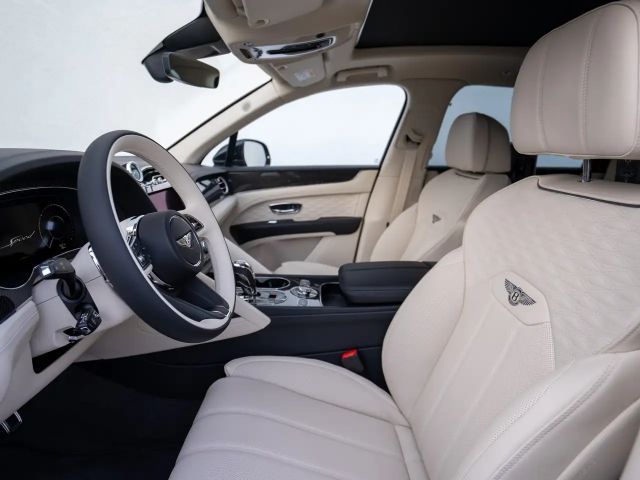 Bentley Bentayga Speed / Akrapovic Titan Auspuffanlage