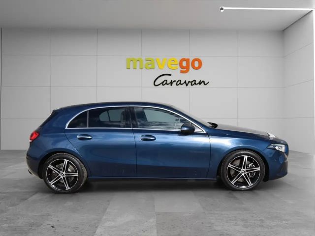 Mercedes-Benz A 220 A 220 d Hatchback Style