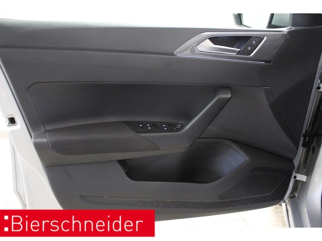 Volkswagen Polo 1.0 TSI DSG Style