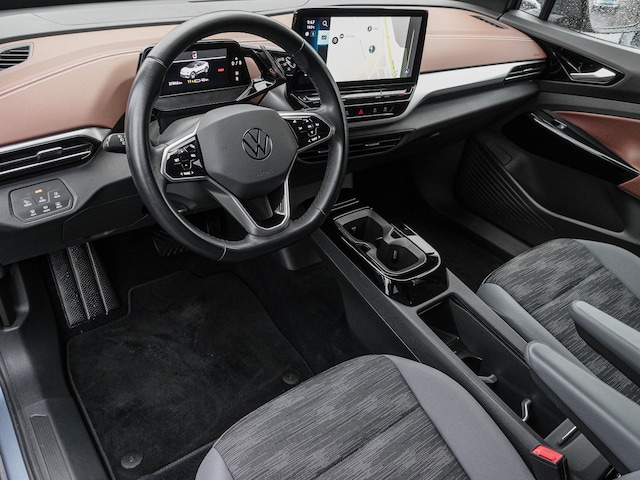 Volkswagen ID.5 KLIMA ACC AKUSTIKGLAS AUT FLA KAM LM