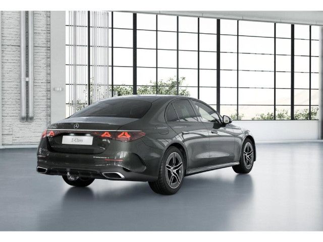 Mercedes-Benz E 220 E 220 d Sedan