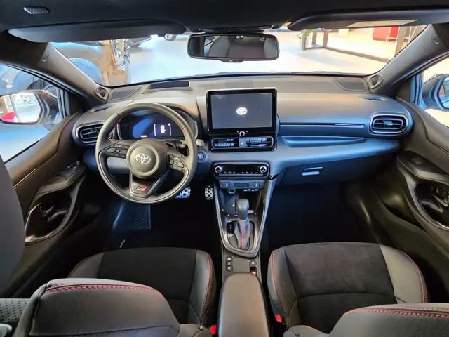 Toyota Yaris GR Hybride VVT-i