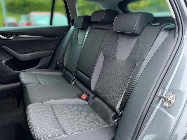 Skoda Octavia Combi Selection