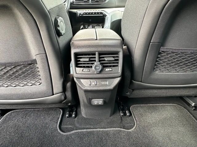 Peugeot 5008 EAT8 GT-Line