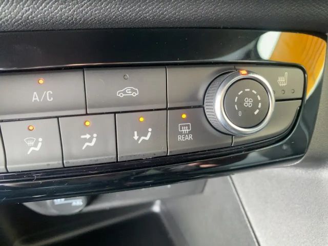 Opel Corsa FEdition SHZ*LED*SpurH*AUT