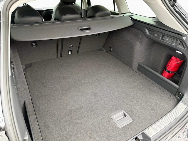 Volkswagen Passat 1.5 eTSI Business DSG