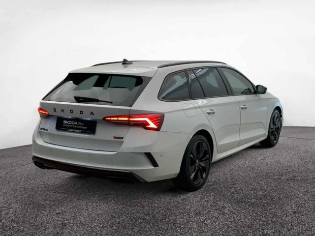 Skoda Octavia Combi RS