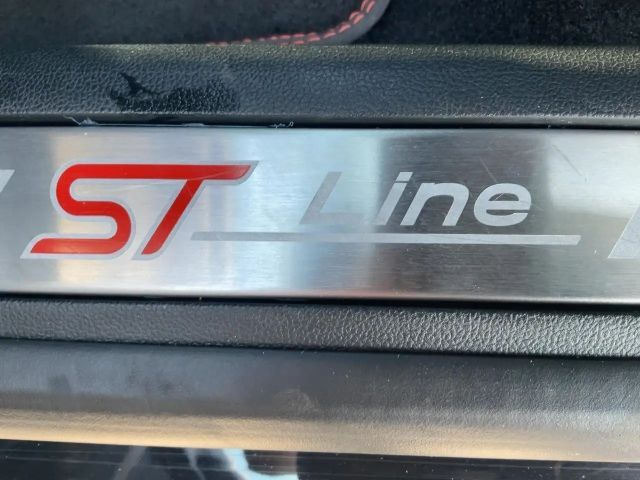 Ford Kuga Plug in Hybrid ST Line X