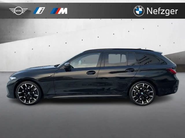BMW 330 330d M-Sport Touring xDrive