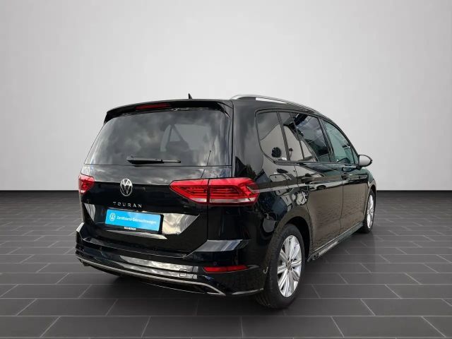 Volkswagen Touran 1.5 TSI DSG R-Line