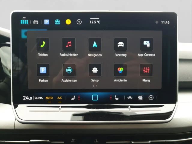 Volkswagen Golf 1.5 TSI DSG Life Variant