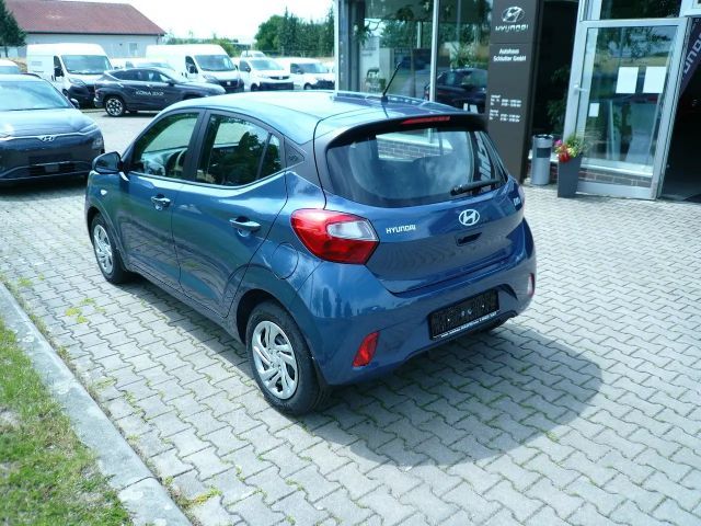Hyundai i10 1.0