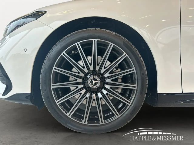 Mercedes-Benz CLA 350 4MATIC AMG Line