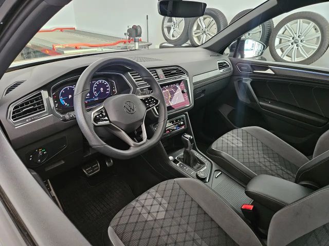 Volkswagen Tiguan DSG IQ.Drive R-Line