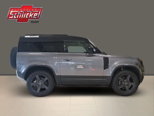 Land Rover Defender 3.0 90 D200 SE