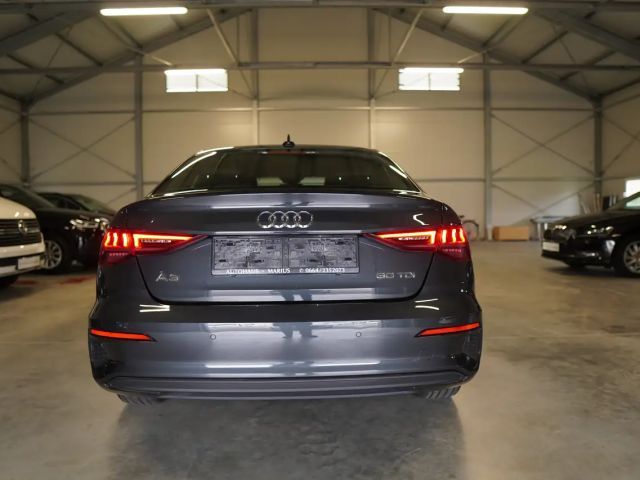 Audi A3 30 TDI Sedan