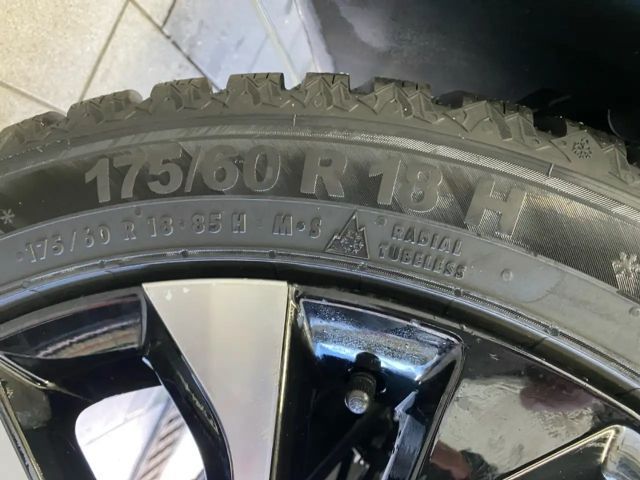 Toyota Aygo X Hatchback Team D