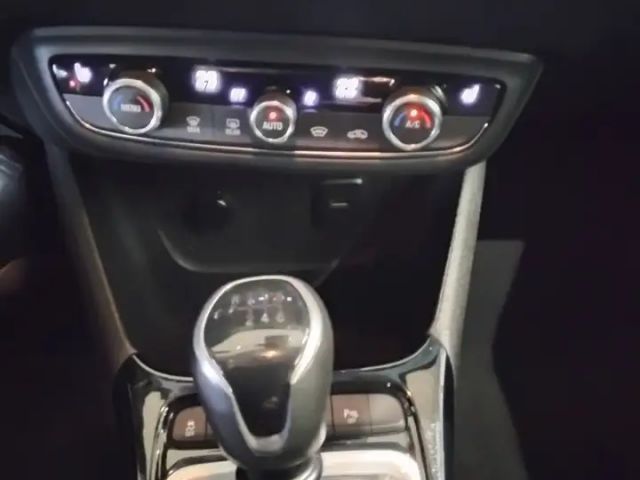 Opel Crossland X Crossland  Super Ausstattung vom Opel Partner