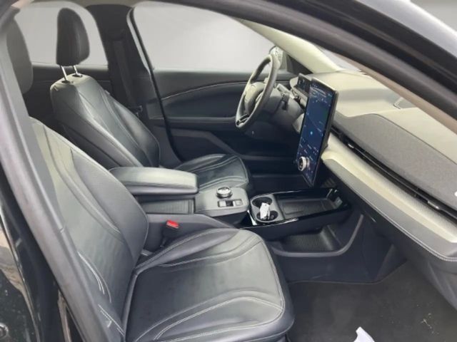 Ford Mustang Mach-E 76 kWh 269 PS Panorama AHK Navi Leder SHZ Digitale