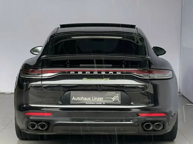 Porsche Panamera 4S