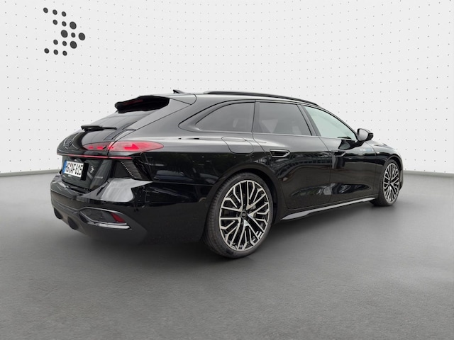 Audi A6 Avant Quattro S-Tronic