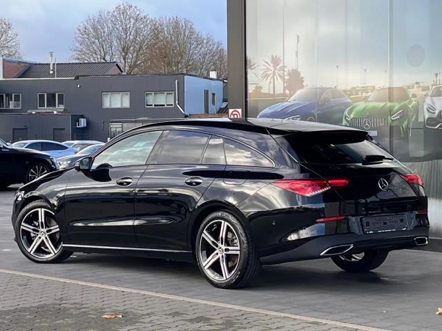 Mercedes-Benz CLA 180 Luxury Line