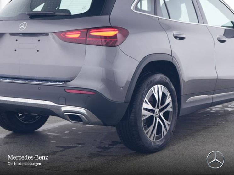 Mercedes-Benz GLA 180 Progressive