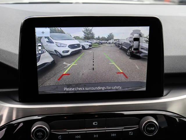 Ford Kuga Hybrid Titanium