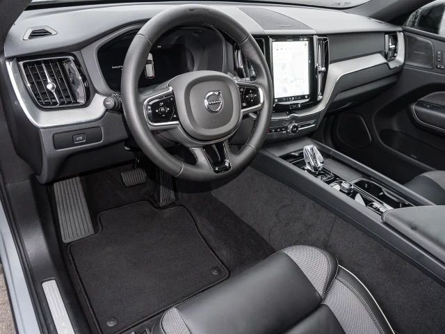 Volvo XC60 Dark Plus