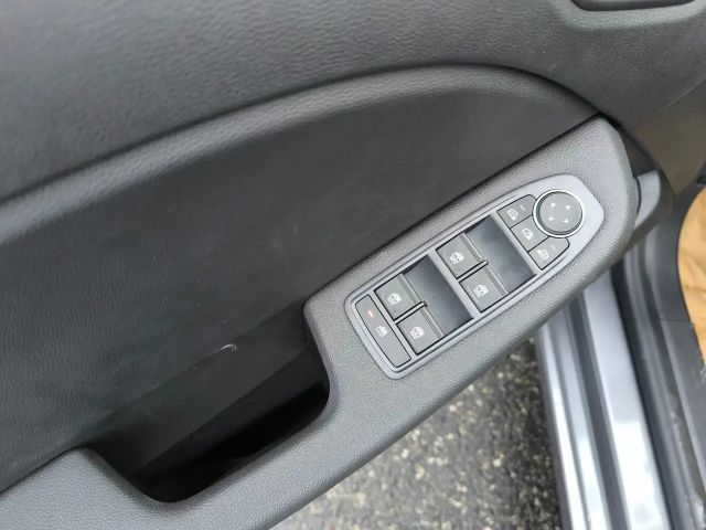 Mitsubishi Colt Hybrid