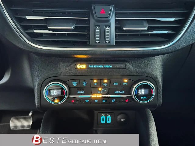 Ford Kuga Plug in Hybrid Titanium