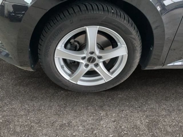 Skoda Superb 2.0 TDI Ambition Combi