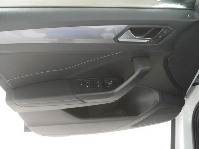 Volkswagen T-Roc 1.5 TSI DSG Style