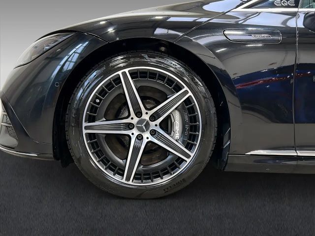 Mercedes-Benz EQE 4MATIC+ 53 AMG Line Sedan