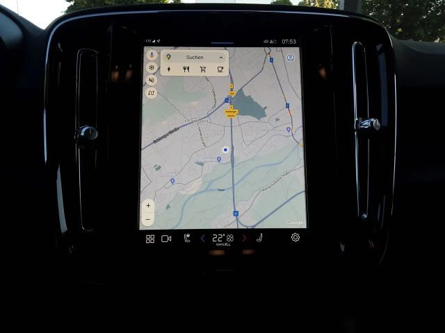 Volvo XC40 Plus Twin Engine