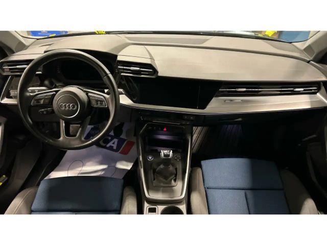 Audi A3 35 TFSI Sedan