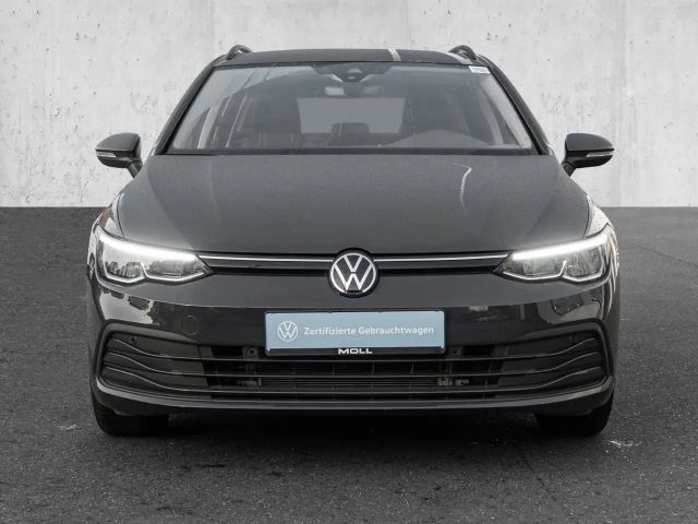 Volkswagen Golf 1.5 TSI Life Variant