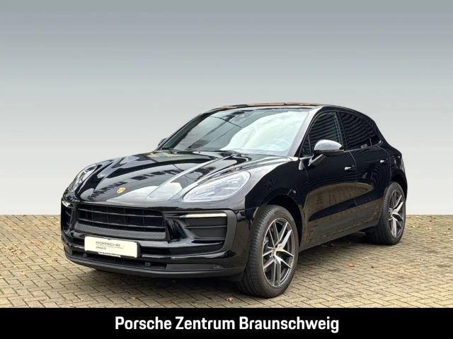 Porsche Macan Rückfahrkamera Sportabgas Luftfederung LED