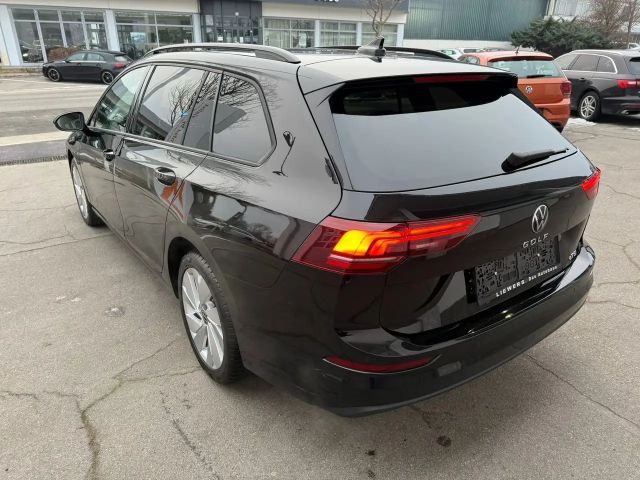 Volkswagen Golf DSG Life Variant