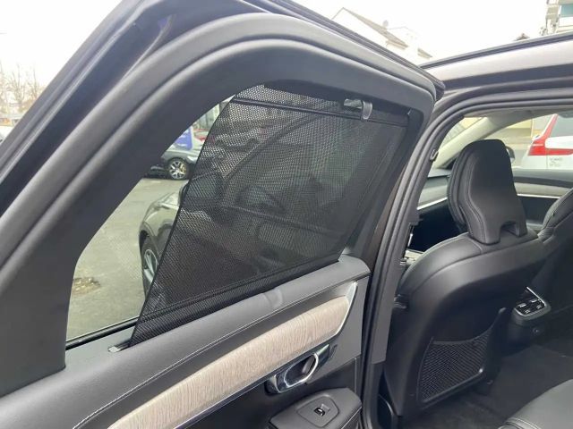 Volvo V90 Dark Ultimate